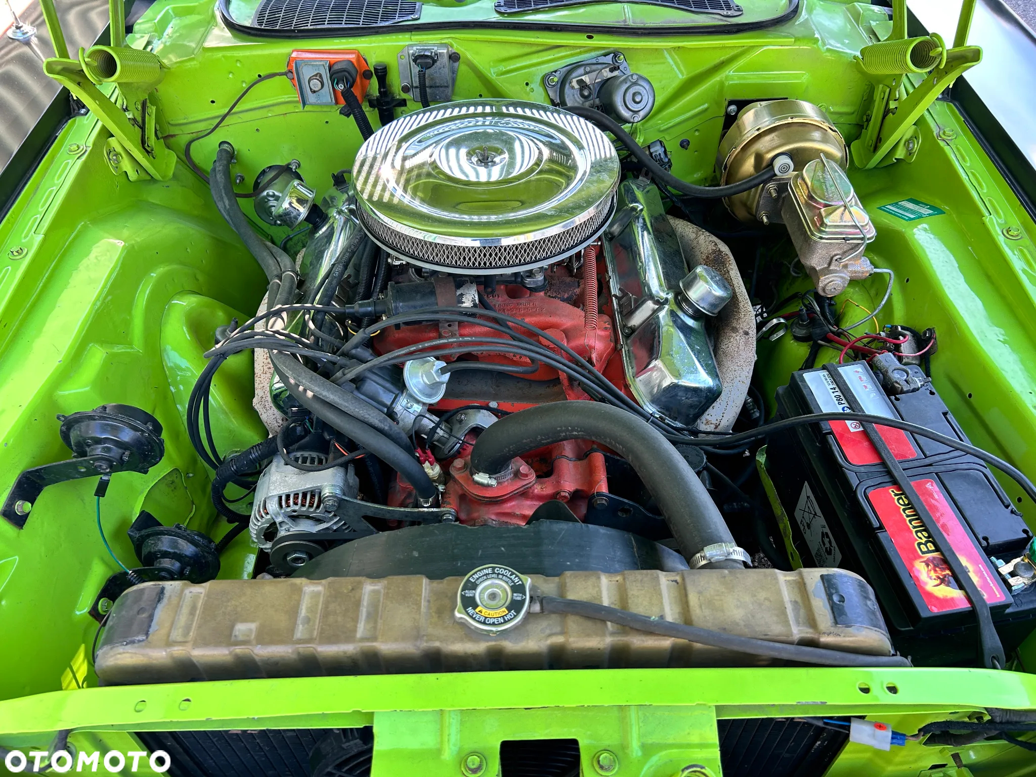 Dodge Challenger - 33