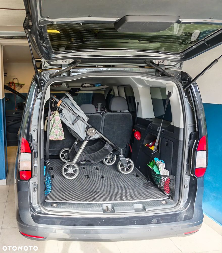 Ford Tourneo Connect Grand 2.0 EcoBlue Titanium - 28