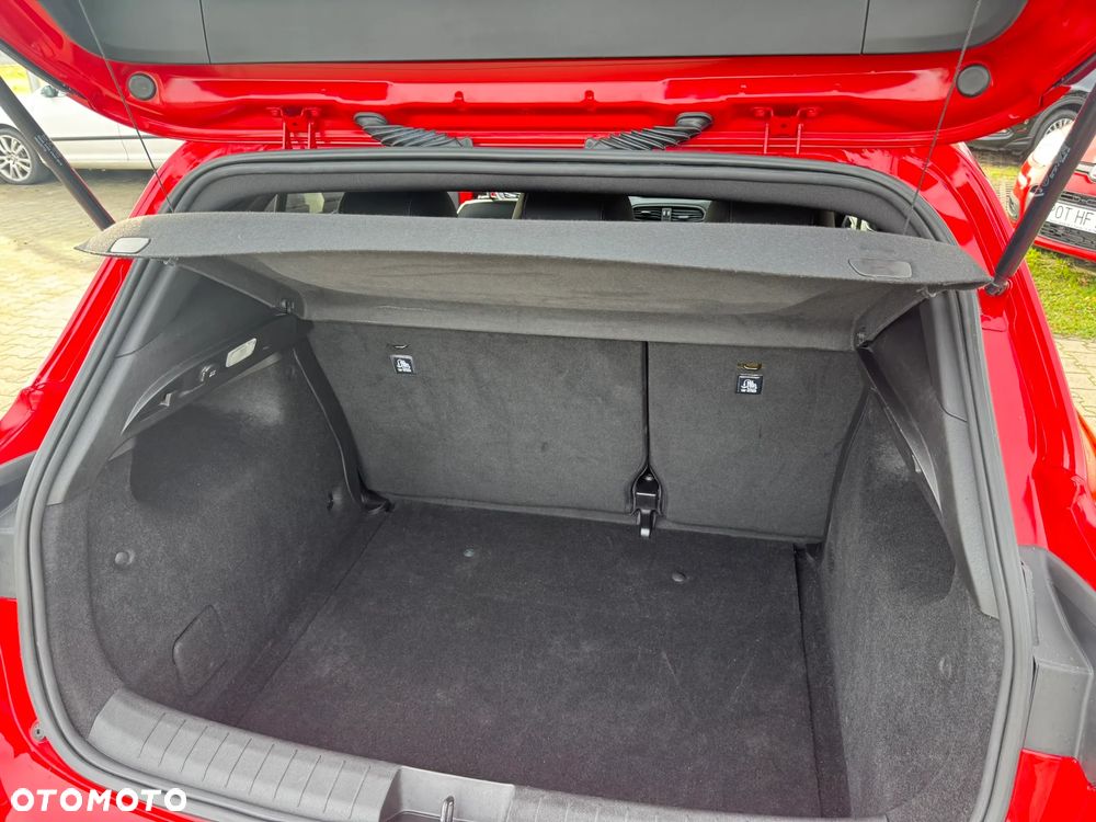 Fiat Tipo 1.4 T-Jet 16v Sport - 17