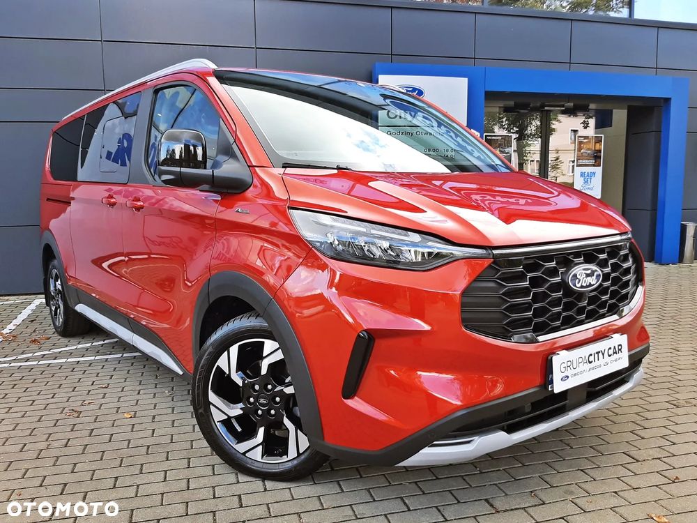Ford Tourneo Custom 2024 photo 4