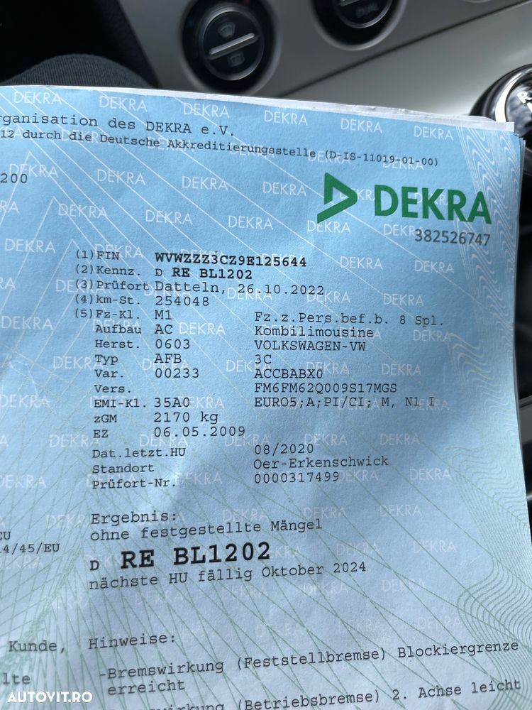 Volkswagen Passat 2.0 TDI DPF Sportline - 22