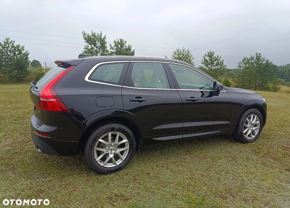 Volvo XC 60 D4 Momentum Pro - 11