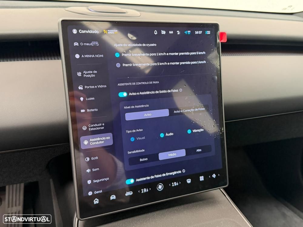 NIO ET5 Touring 100 kWh Long Range - 34