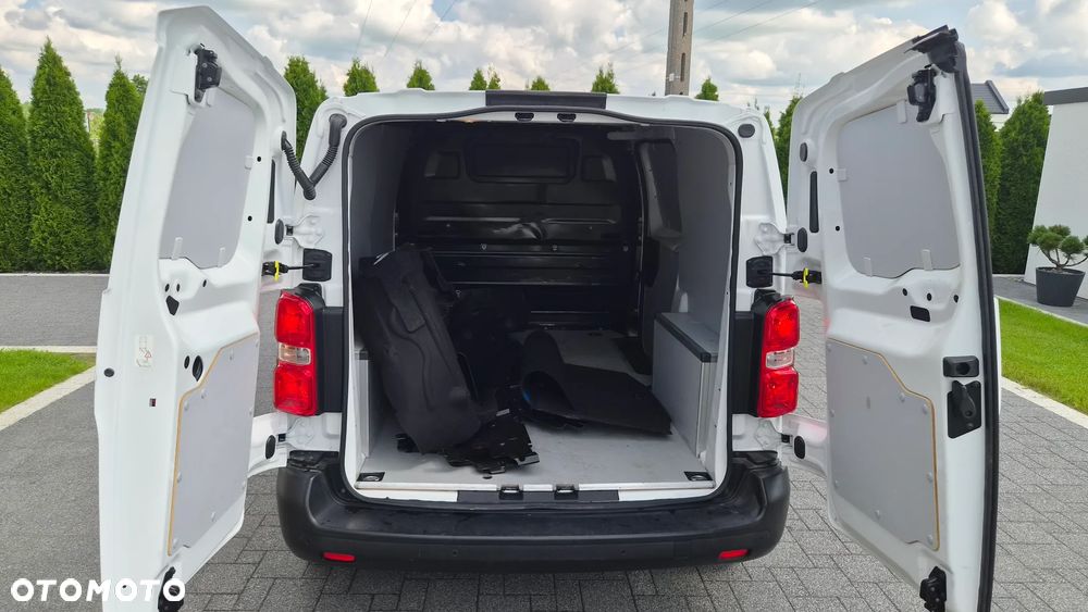 Opel Vivaro - 21