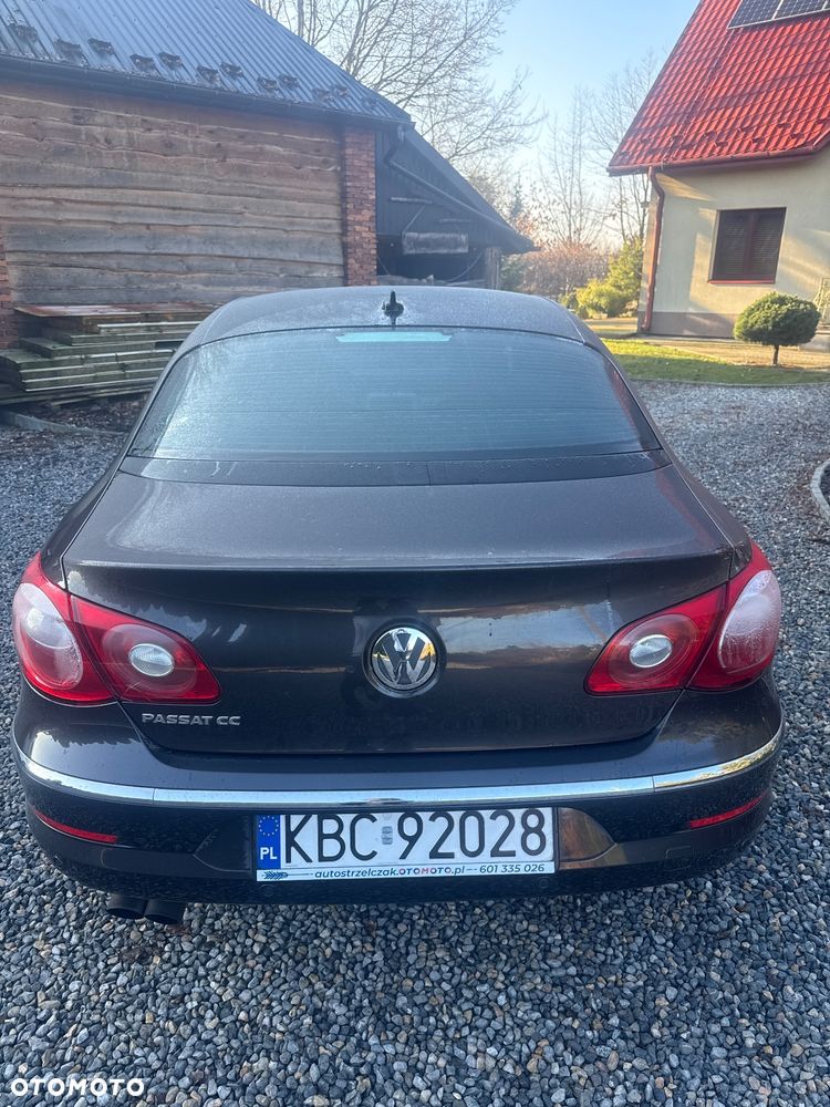 Volkswagen Passat 1.8 TSI Exclusive - 11