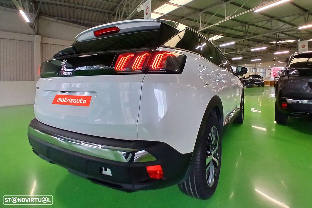 Peugeot 3008 1.2 PureTech Allure Pack - 4