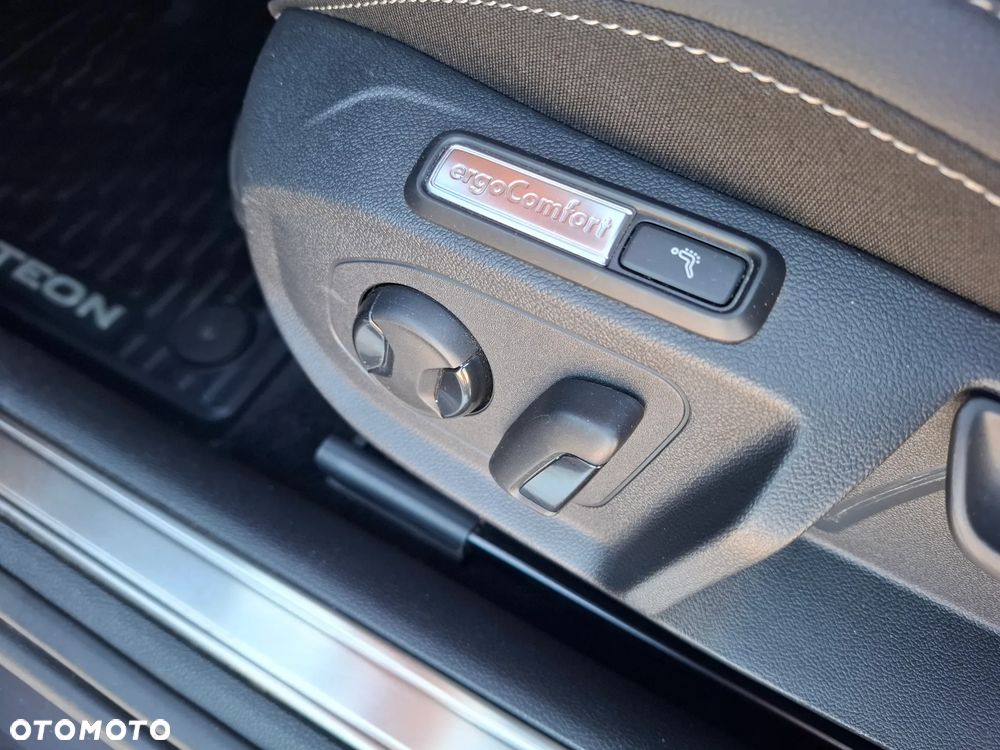 Volkswagen Arteon 2.0 TSI R-Line DSG - 21