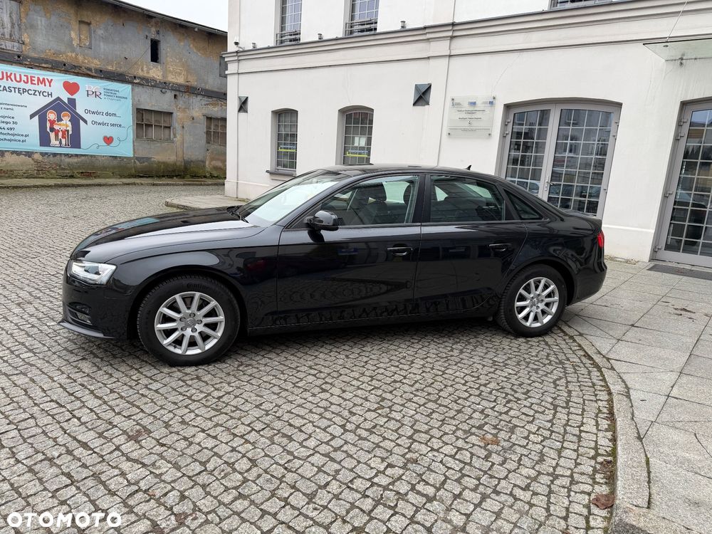 Audi A4 Limousine 1.8 TFSI Ambiente - 4