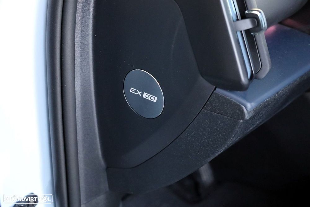 Volvo EX30 51 kWh Single Motor Plus - 26