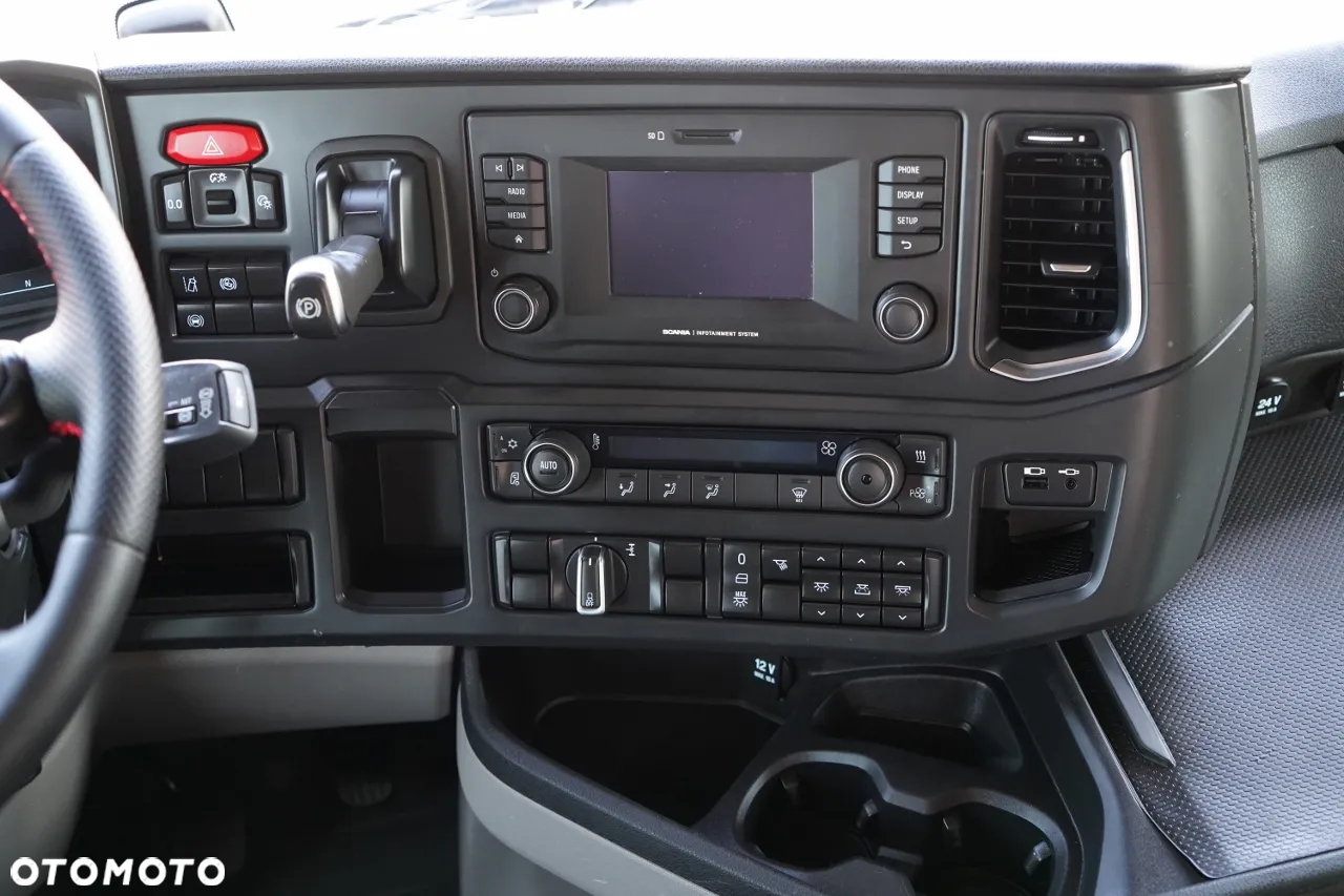 Scania R 450 / OPONY 100% / SPROWADZONA / PO KONTRAKCIE SERWISOWYM - 29