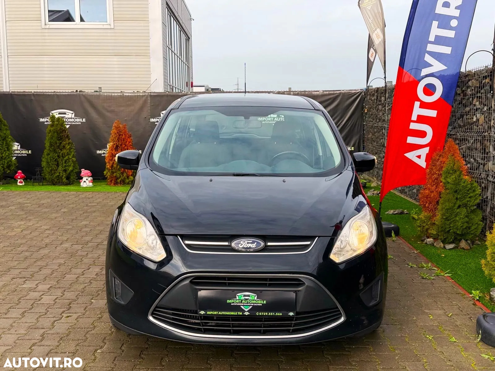 Ford Grand C-Max 1.6 TDCi Ambiente - 3