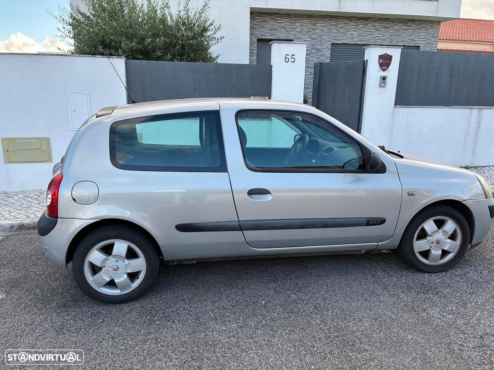 Renault Clio - 2