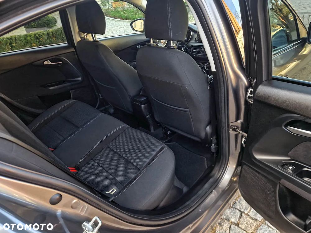 Fiat Tipo 1.4 T-Jet Lounge - 8