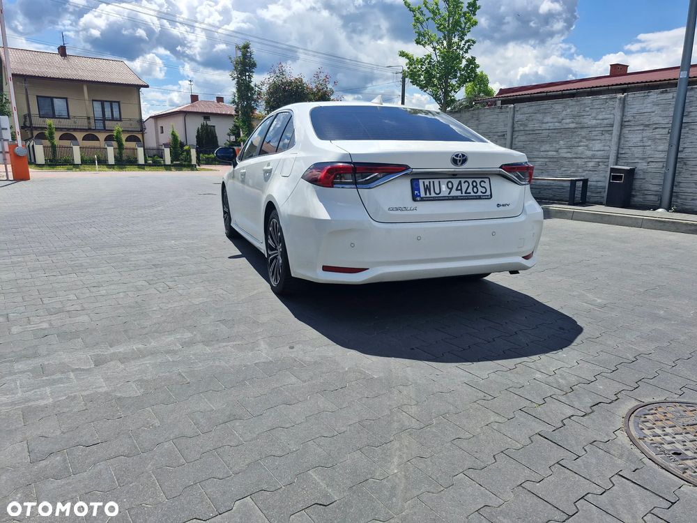 Toyota Corolla 1.8 Hybrid Executive - 3