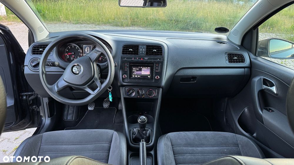 Volkswagen Polo 1.0 Trendline Perfectline - 17