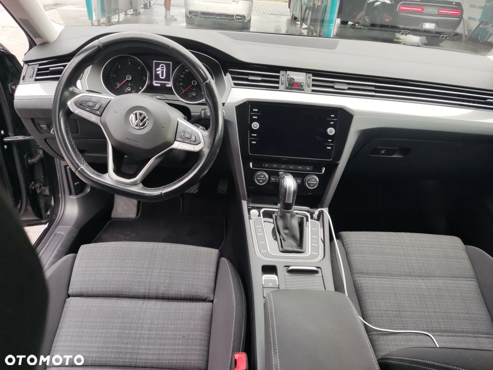Volkswagen Passat 2.0 TDI EVO Business DSG - 14