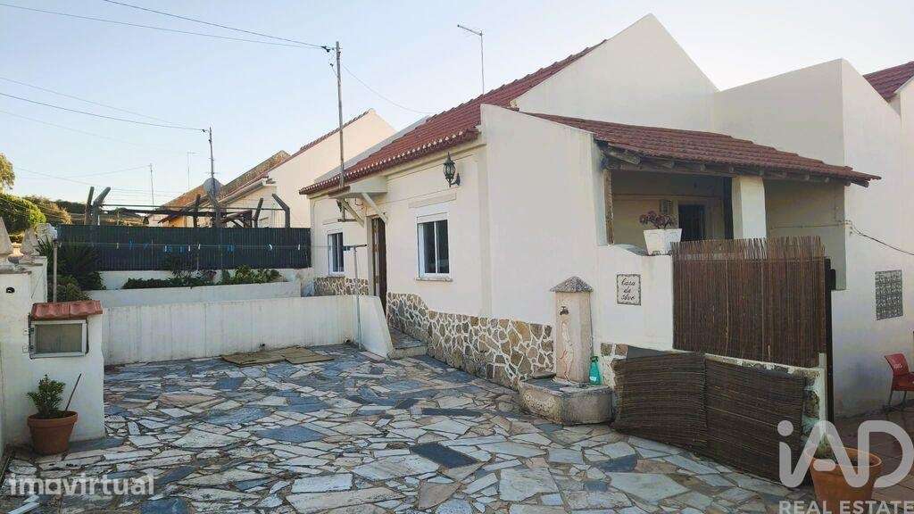 Casa / Villa T3 em Lamas e Cercal - Grande imagem: 4/27