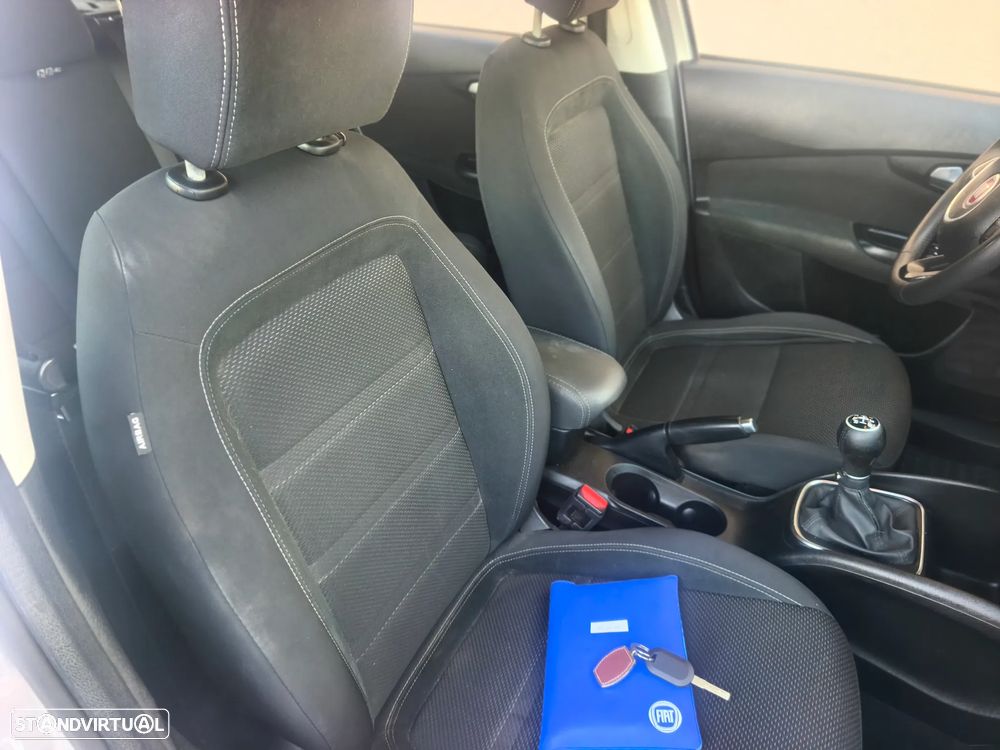 Fiat Tipo Station Wagon 1.3 M-Jet Lounge J17 - 23