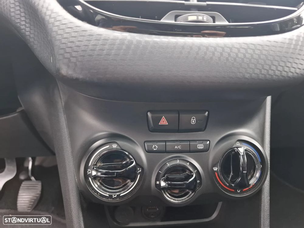 Peugeot 208 PureTech 82 Start & Stop Style - 34