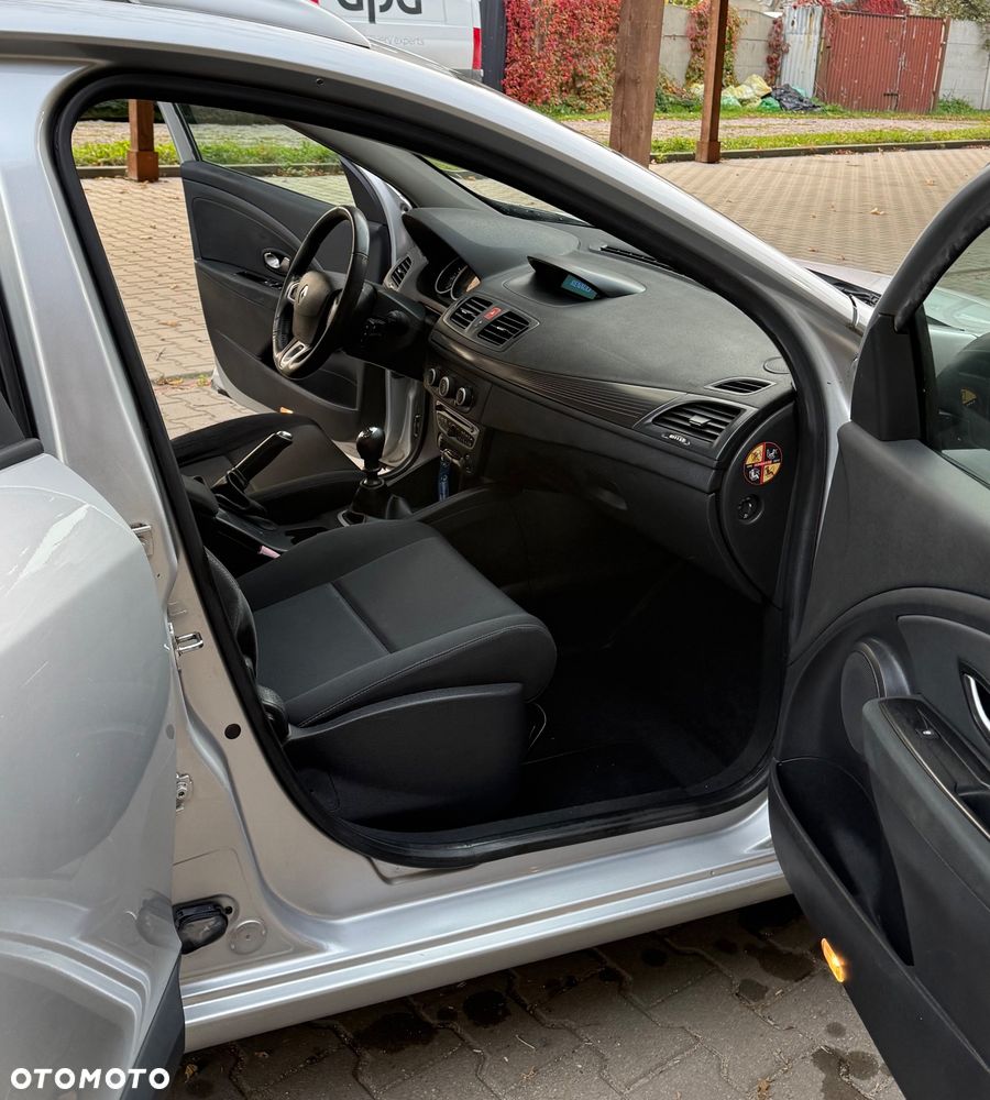 Renault Megane - 17