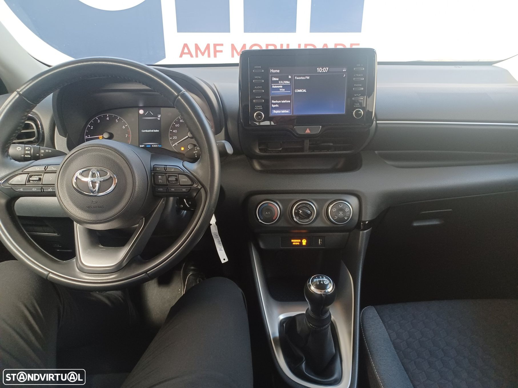 Toyota Yaris 1.0 VVT-i Comfort - 11