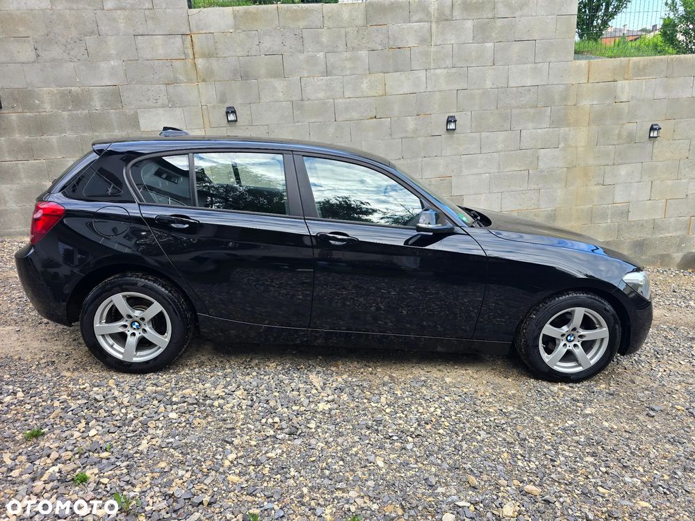 BMW Seria 1 116i - 4