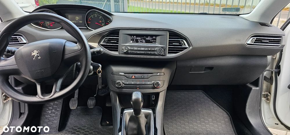 Peugeot 308 - 3