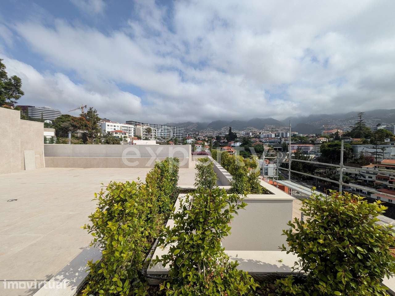 Apartamento T2 D na Quintinha da Fé, Funchal - Grande imagem: 5/31
