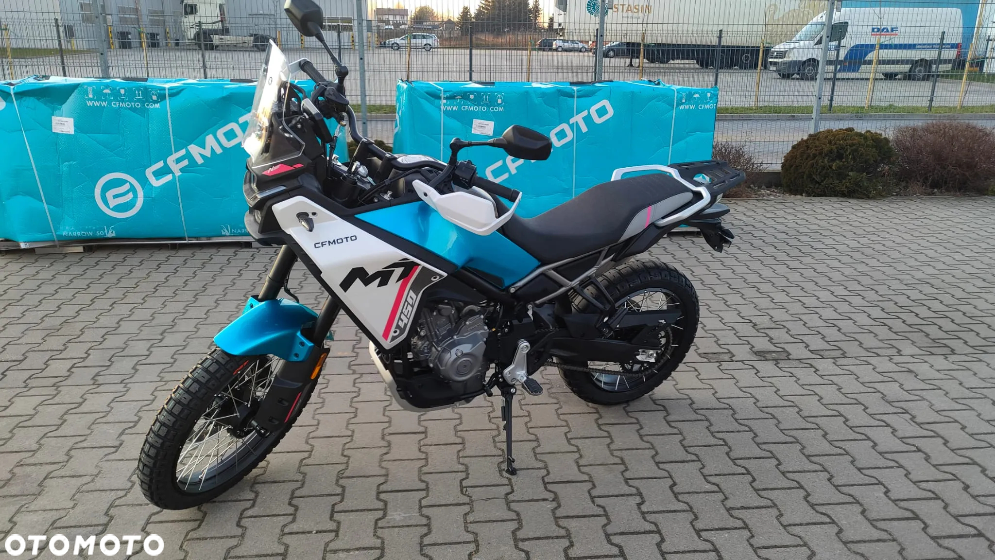 CFMoto MT - 19