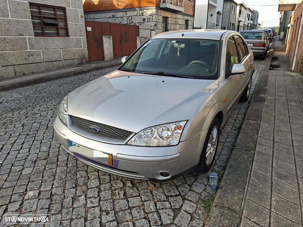 Ford Mondeo 2.0 TDCI DPF Ghia - 2
