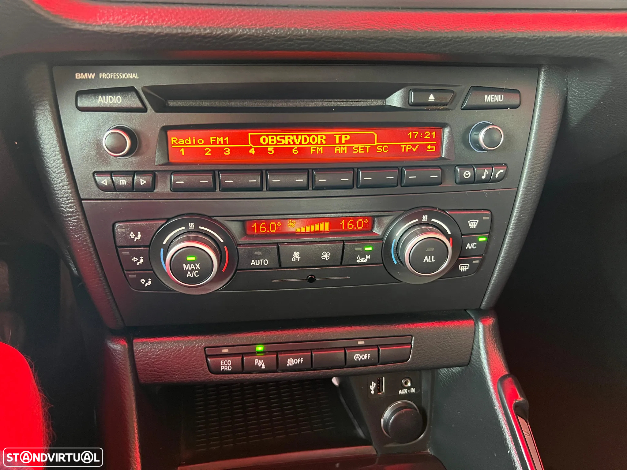 BMW X1 16 d sDrive - 28