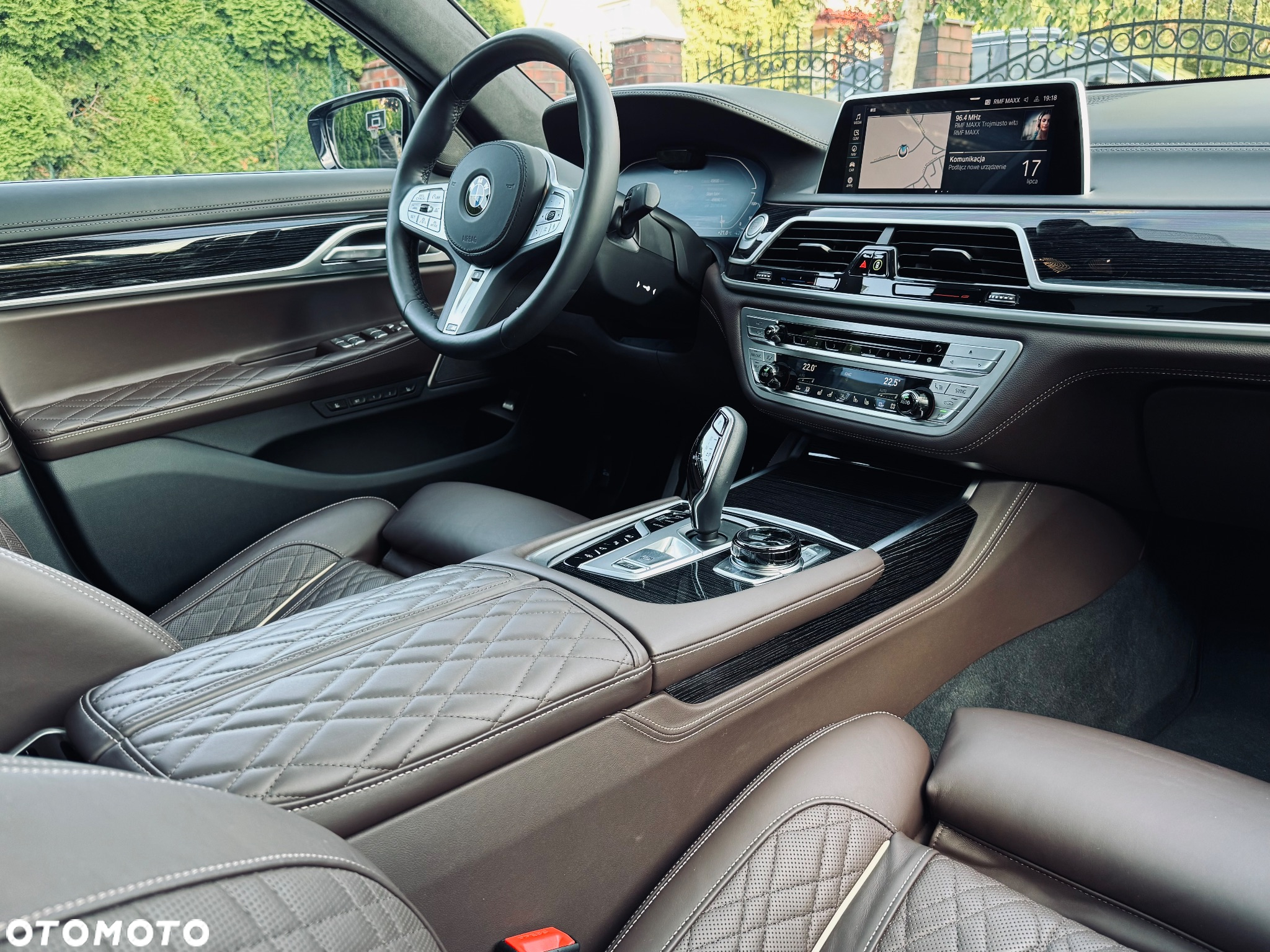 BMW Seria 7 - 22
