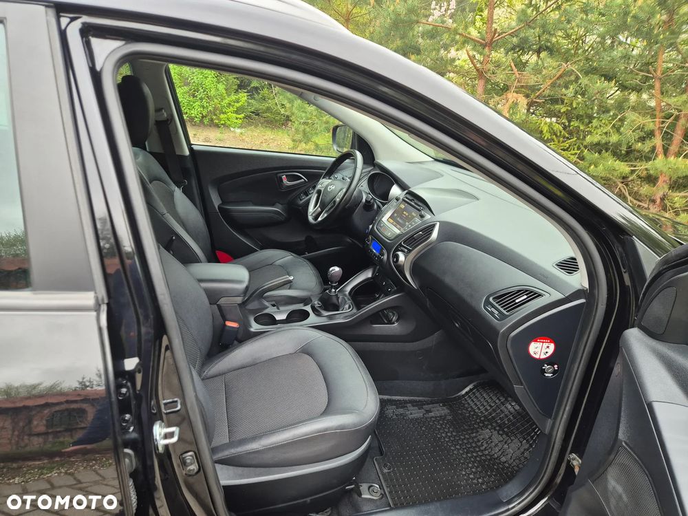 Hyundai ix35 2.0 CRDi 4WD Premium - 6