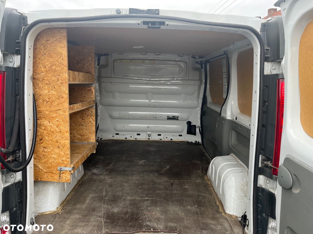 Renault Trafic - 11