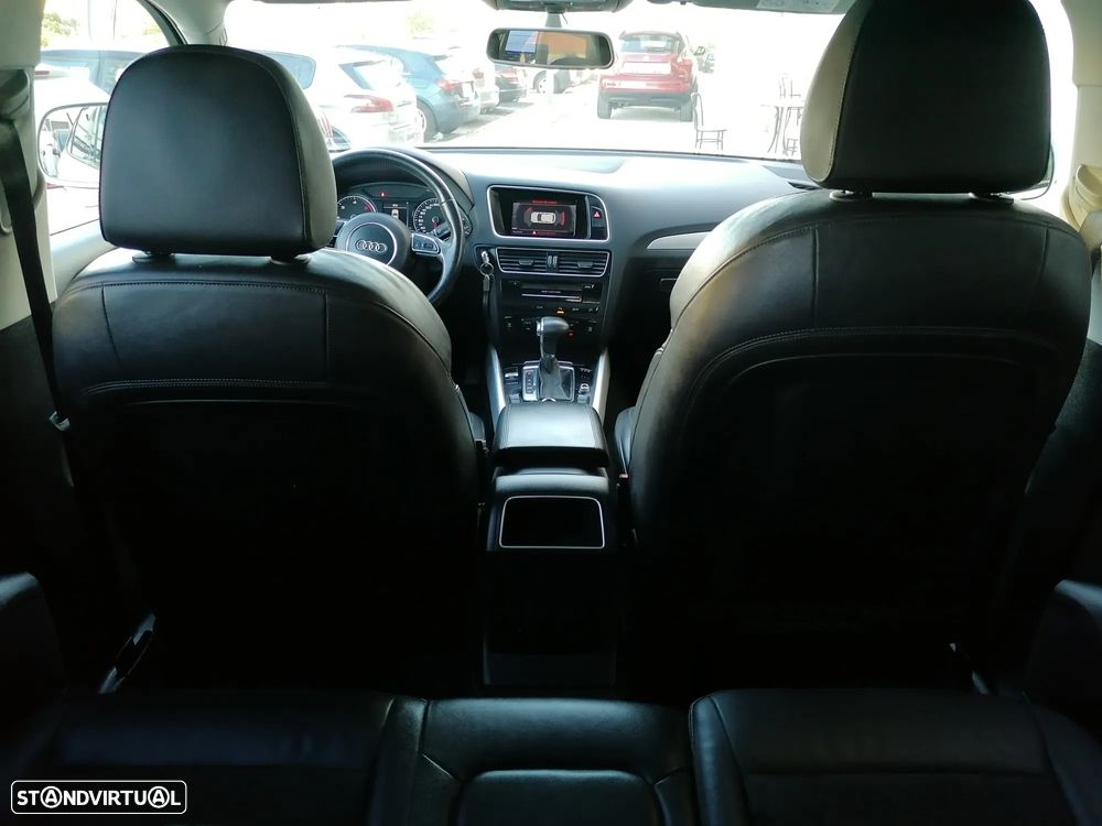 Audi Q5 2.0 TDI quattro S-line S-tronic - 14