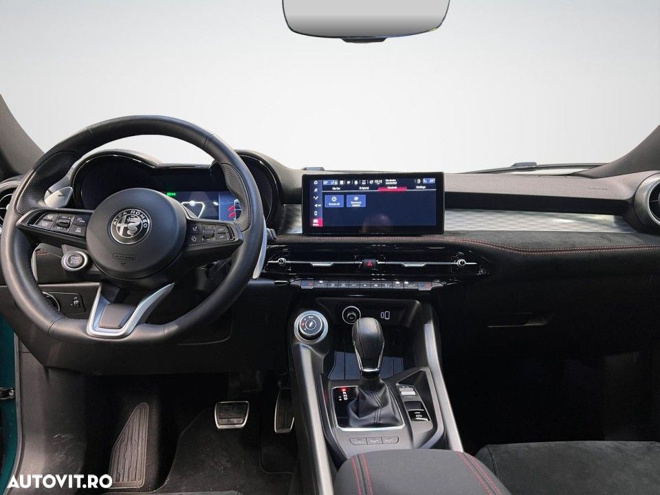 Alfa Romeo Tonale 1.3T PHEV Q4 280 CP AT6 Veloce - 11