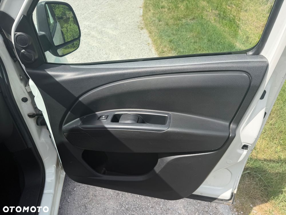 Opel Combo 1,6 CDTI - 13