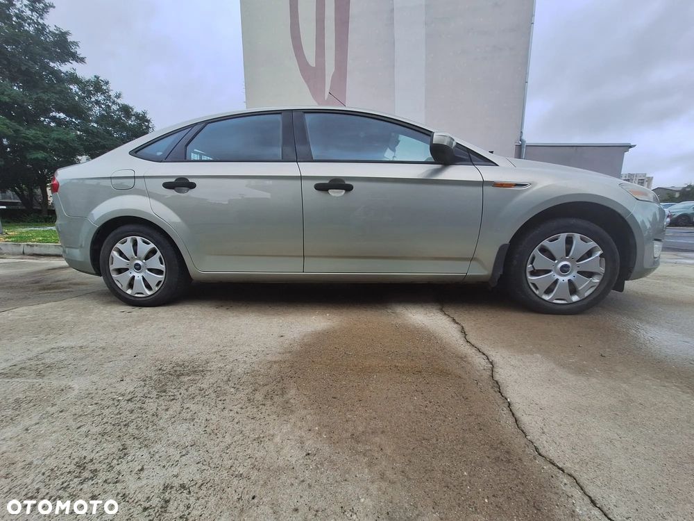 Ford Mondeo 1.6 Silver X - 9