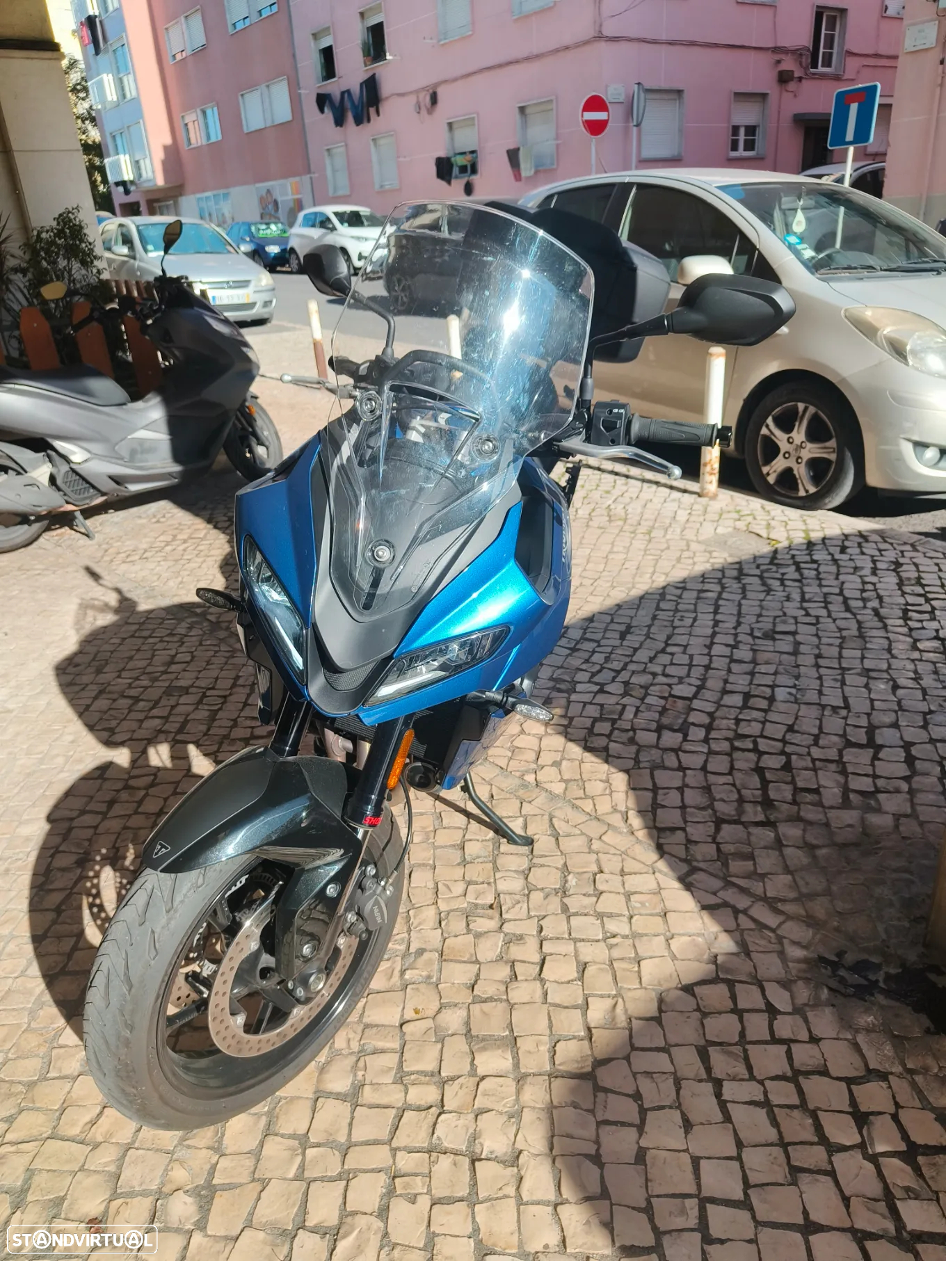 Triumph Tiger - 6