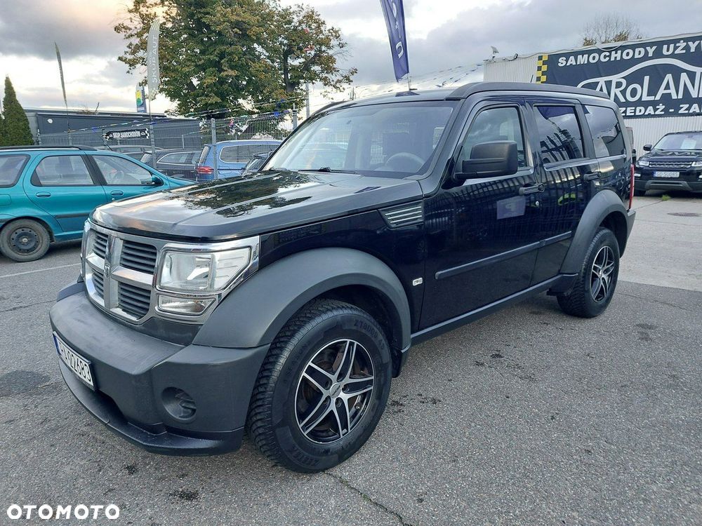 Dodge Nitro - 12