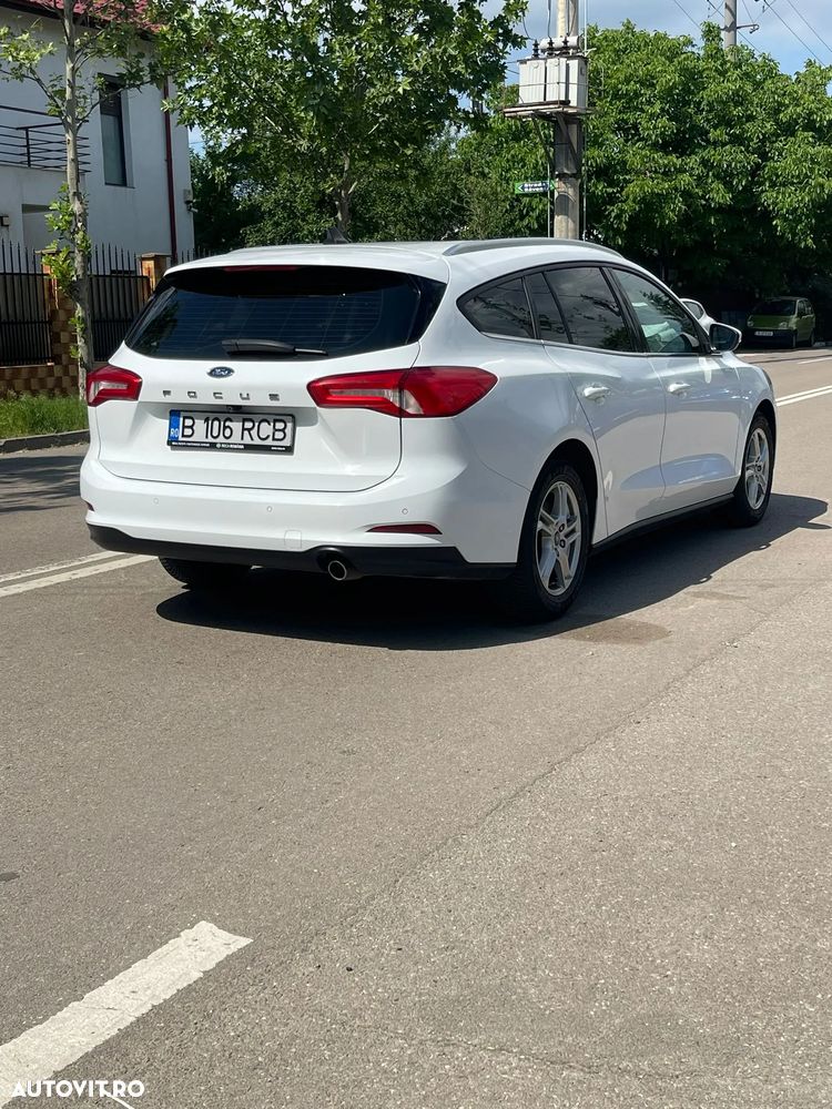 Ford Focus 1.5 EcoBlue Connected - 4