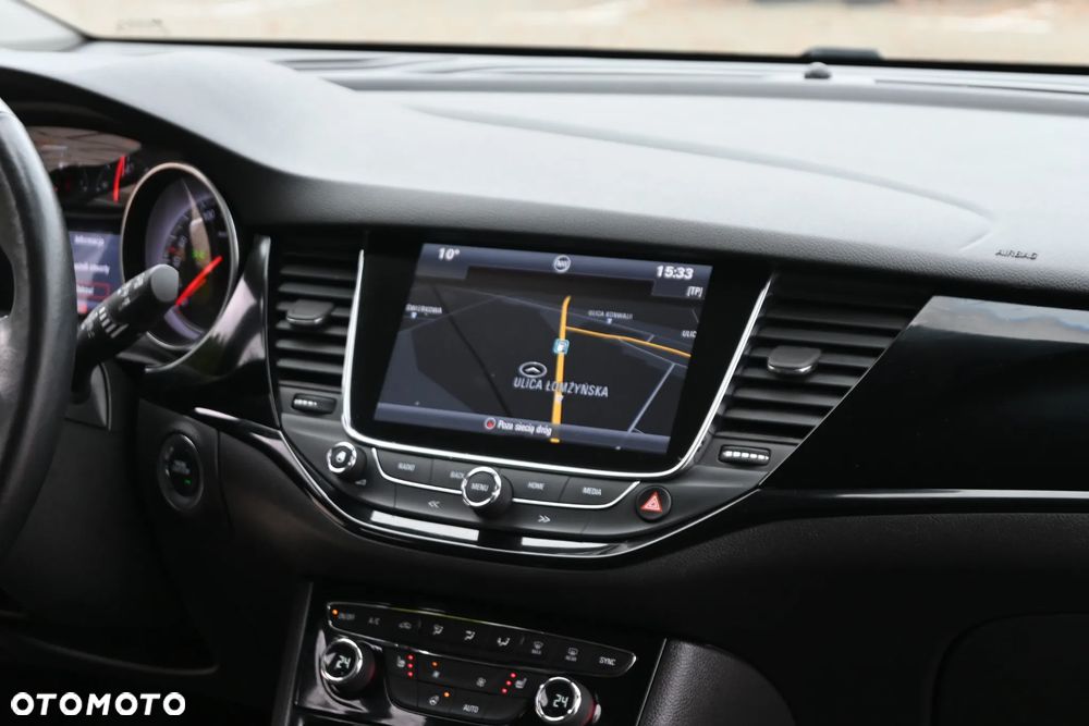 Opel Astra 1.4 Turbo Start/Stop Automatik Innovation - 26