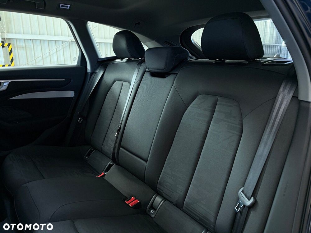 Audi A6 Avant - 26