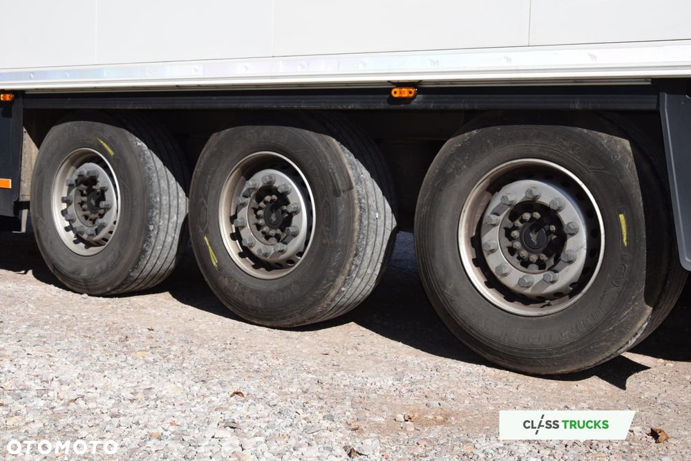 Schmitz Cargobull SKO FP 60 ThermoKing SLXi 300 - 11