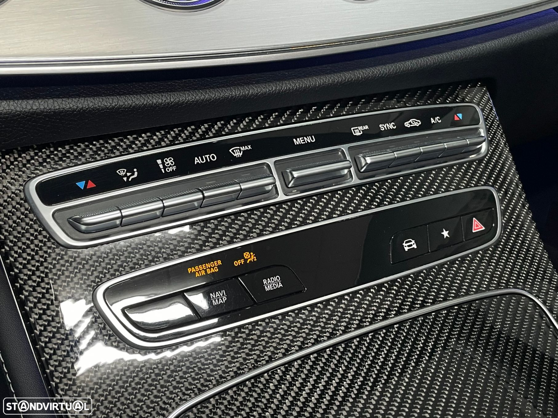 Mercedes-Benz E 220 d AMG Line - 27