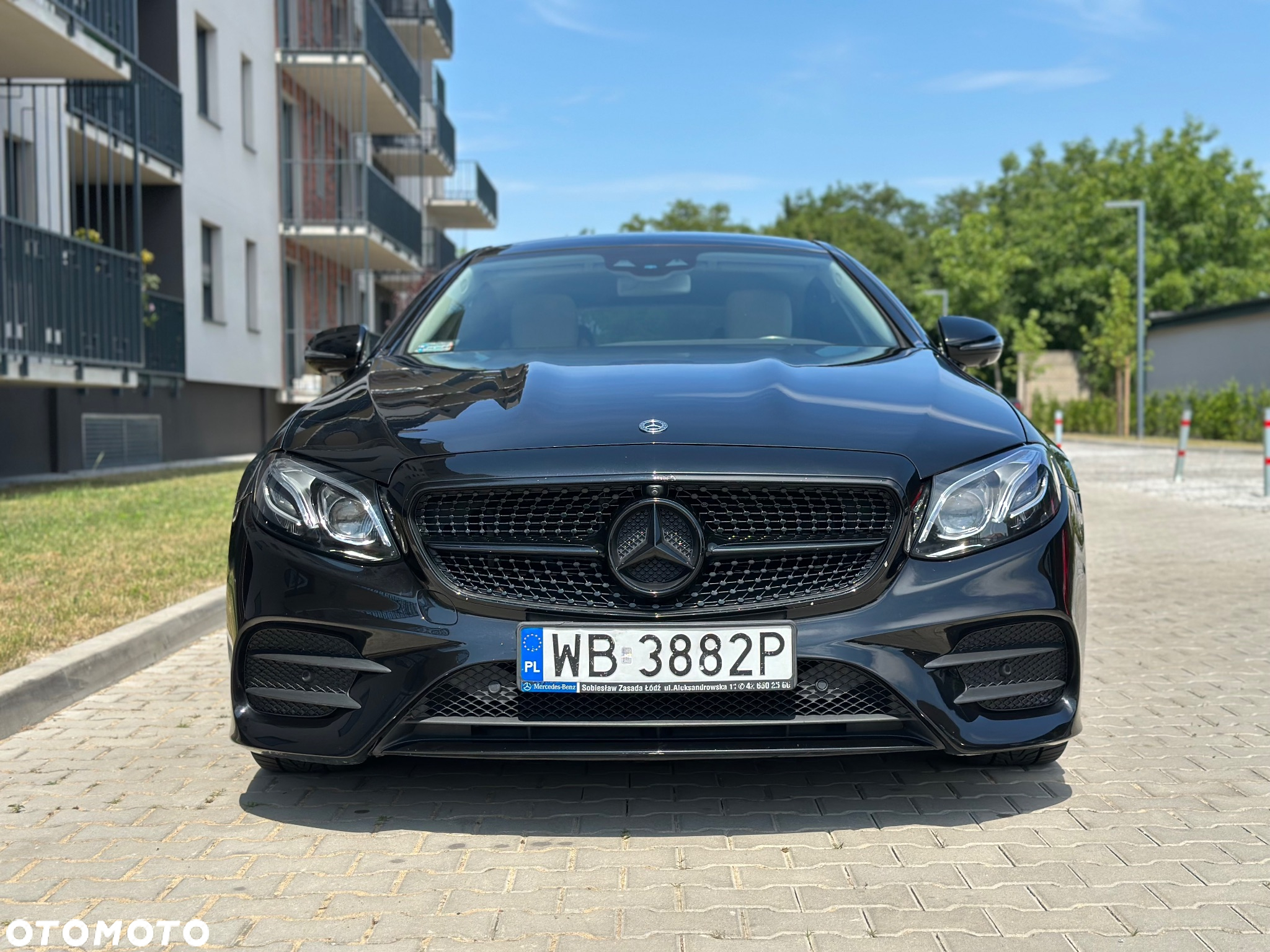 Mercedes-Benz Klasa E 220 d Coupe 9G-TRONIC - 3