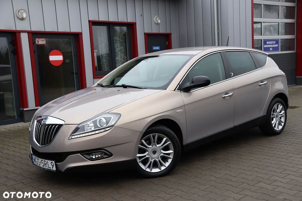 Lancia Delta 1.4 T-Jet 16v Argento - 14