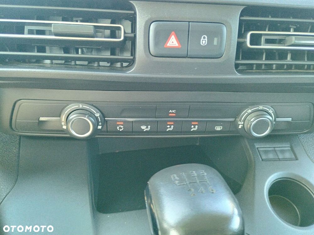 Toyota Proace City Verso Long 1.5 D-4D Business - 20