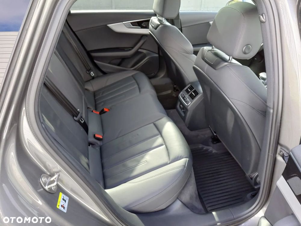 Audi A4 Allroad quattro 45 TFSI S tronic - 14