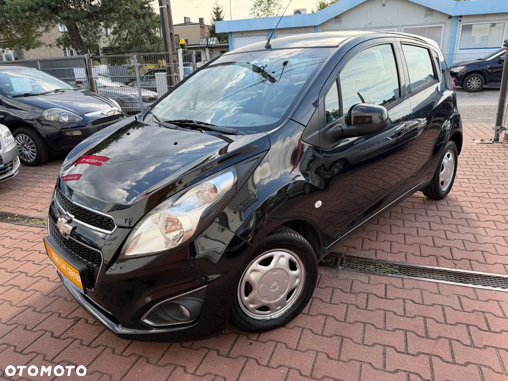 Chevrolet Spark 1.0 Base - 1